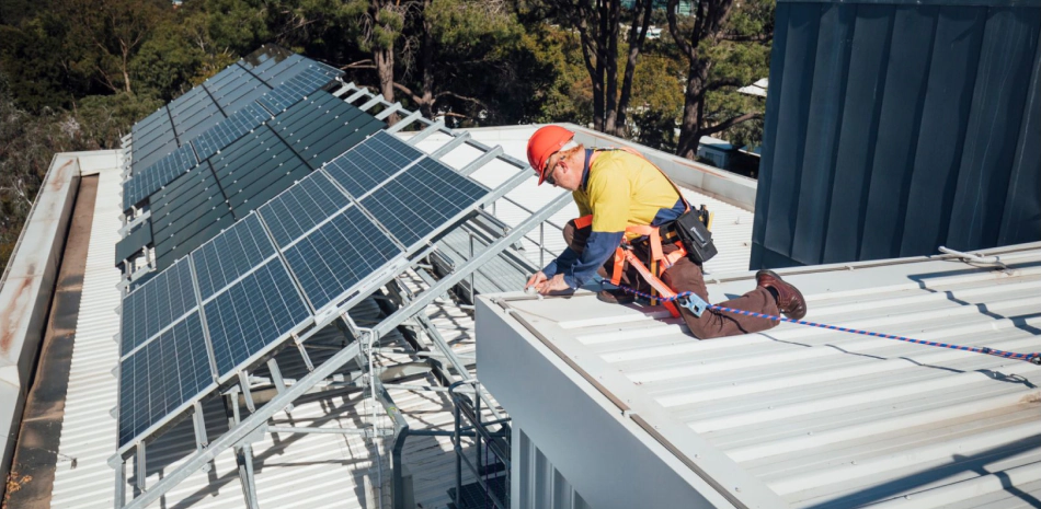 solar panel commercial